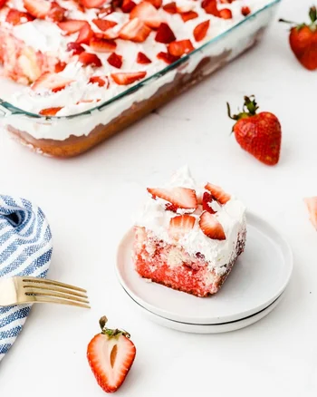 Jello Strawberry Cake