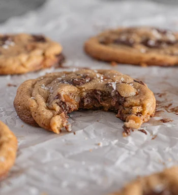 Brown Butter Chocolate Chip Toffee Cookies