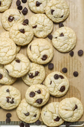Mint Chocolate Chip Cookies