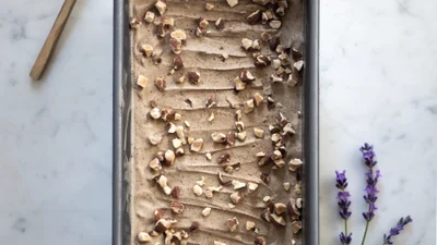 Coffee & Almond Ice Cream