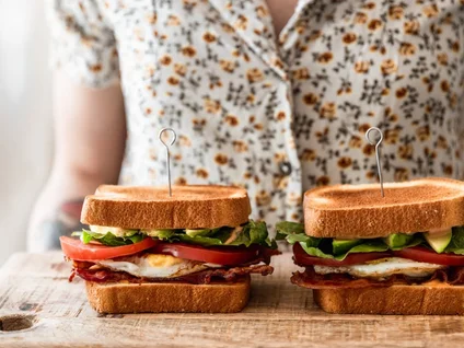 Breakfast Blt With Avocado & Spicy Mayo