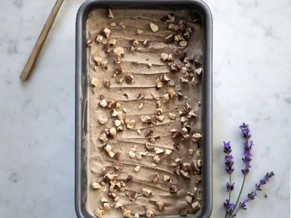 Coffee & Almond Ice Cream