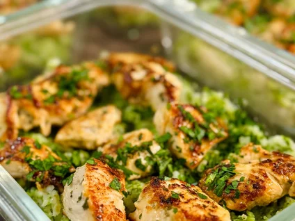 Lemon Garlic Chicken with Broccoli Cheddar Rice